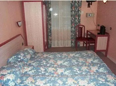 Aladin Hotel París
