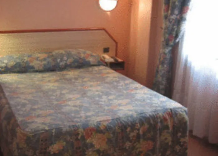 Aladin 2* Parigi